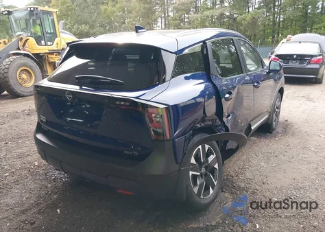 2025 Nissan Kicks Sv Intelligent Awd z USA, uszkodzony, nr VIN 3N8AP6CB9SL409219